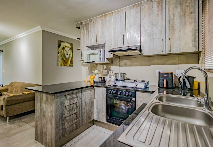 3 Bedroom Property for Sale in Windsor Park Estate Western Cape